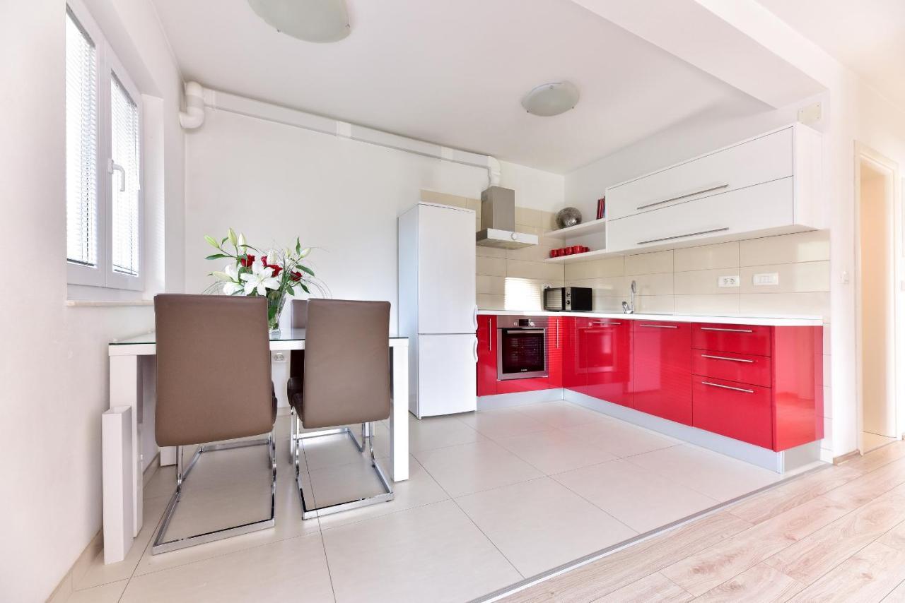 Apartment Inka Nice And Comfy ซาดาร์ ภายนอก รูปภาพ