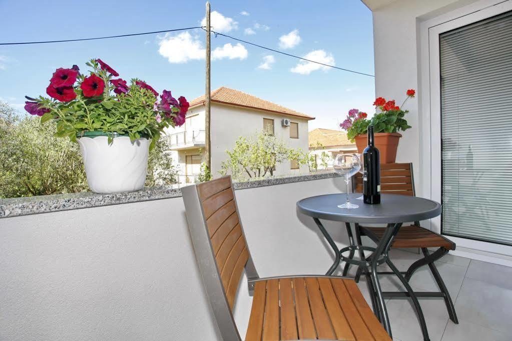 Apartment Inka Nice And Comfy ซาดาร์ ภายนอก รูปภาพ